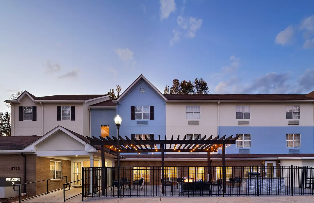Towneplace Suites By Marriott Baton Rouge South-1