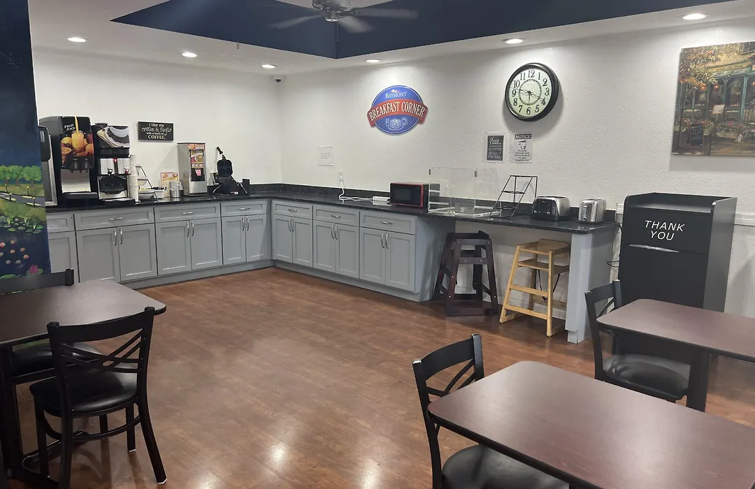 Baymont By Wyndham Lakeland-1