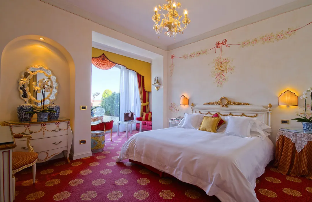 Hotel Villa e Palazzo Aminta-1