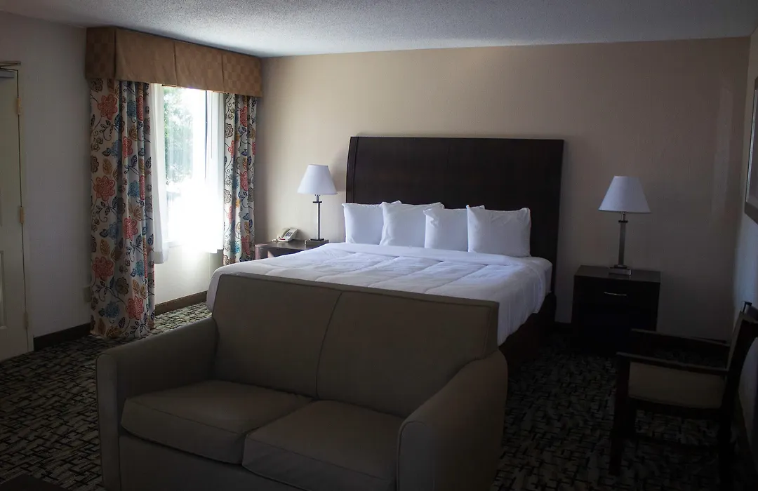 Surestay Hotel By Best Western North Myrtle Beach-1