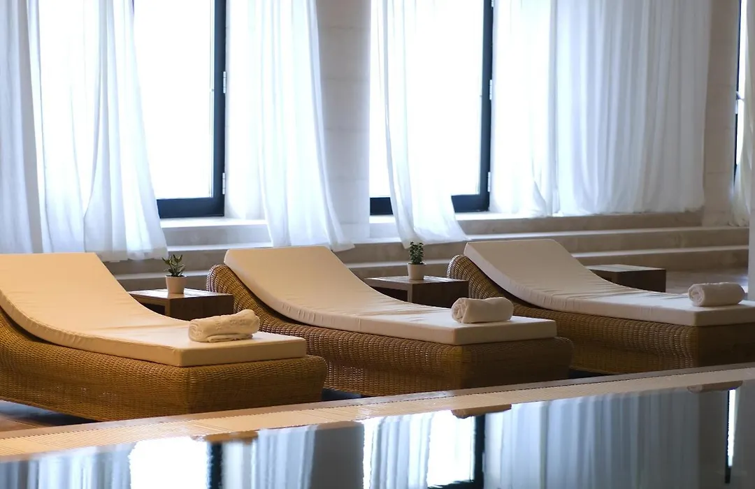 Hotel Excelsior-1