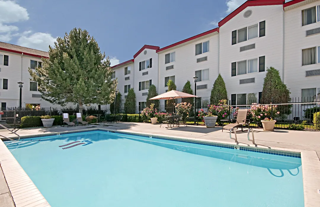 Garner Hotel Boise Airport By Ihg-1