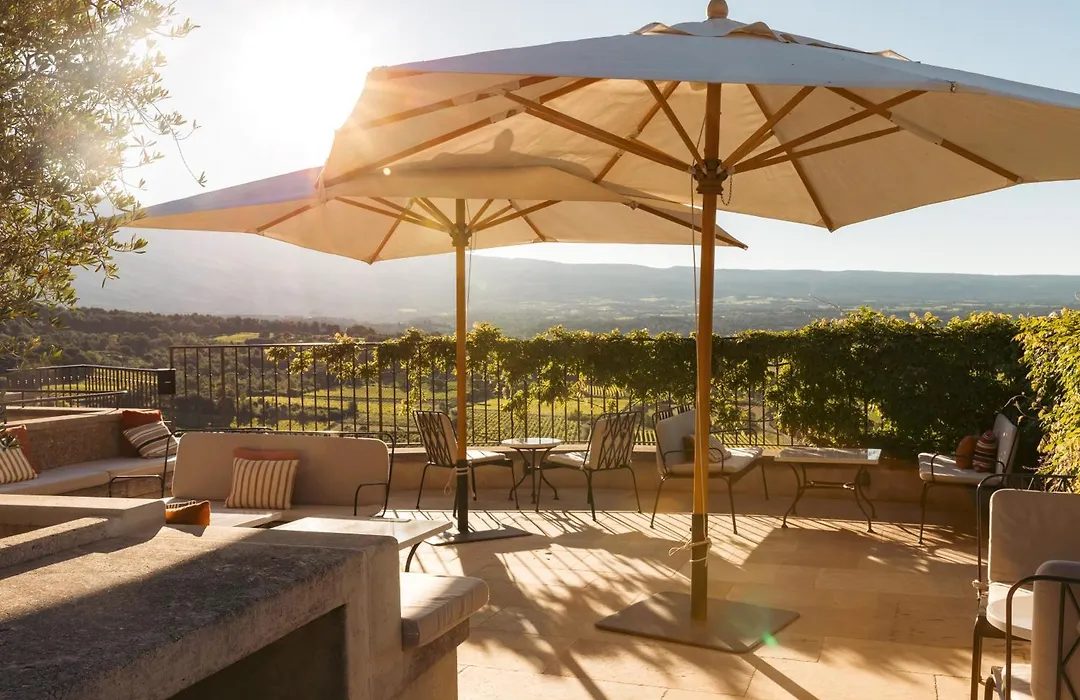 Hotel Crillon le Brave-1