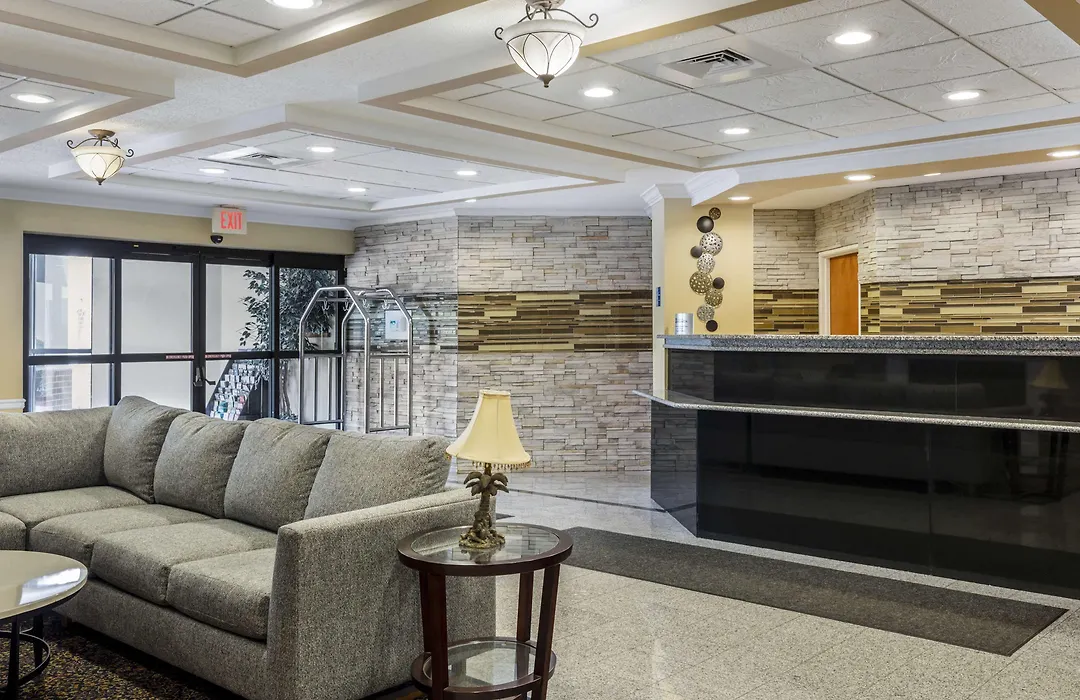 Best Western Plus New England Inn & Suites-1