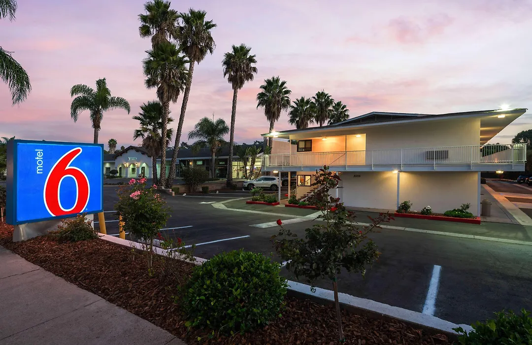 Motel 6-Santa Barbara, Ca - State Street-1