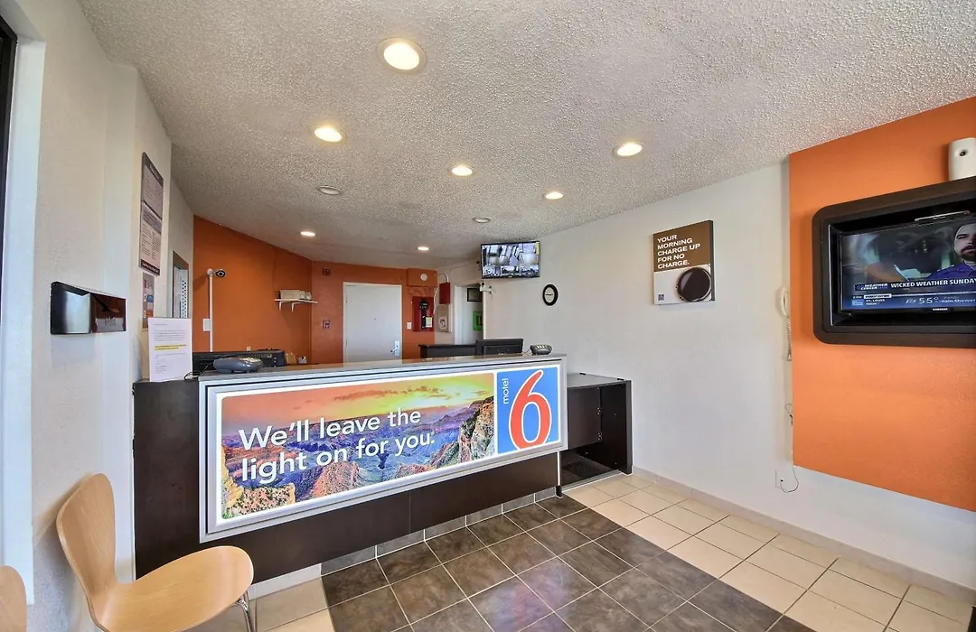 Motel 6-Laredo, Tx - North I-35-1