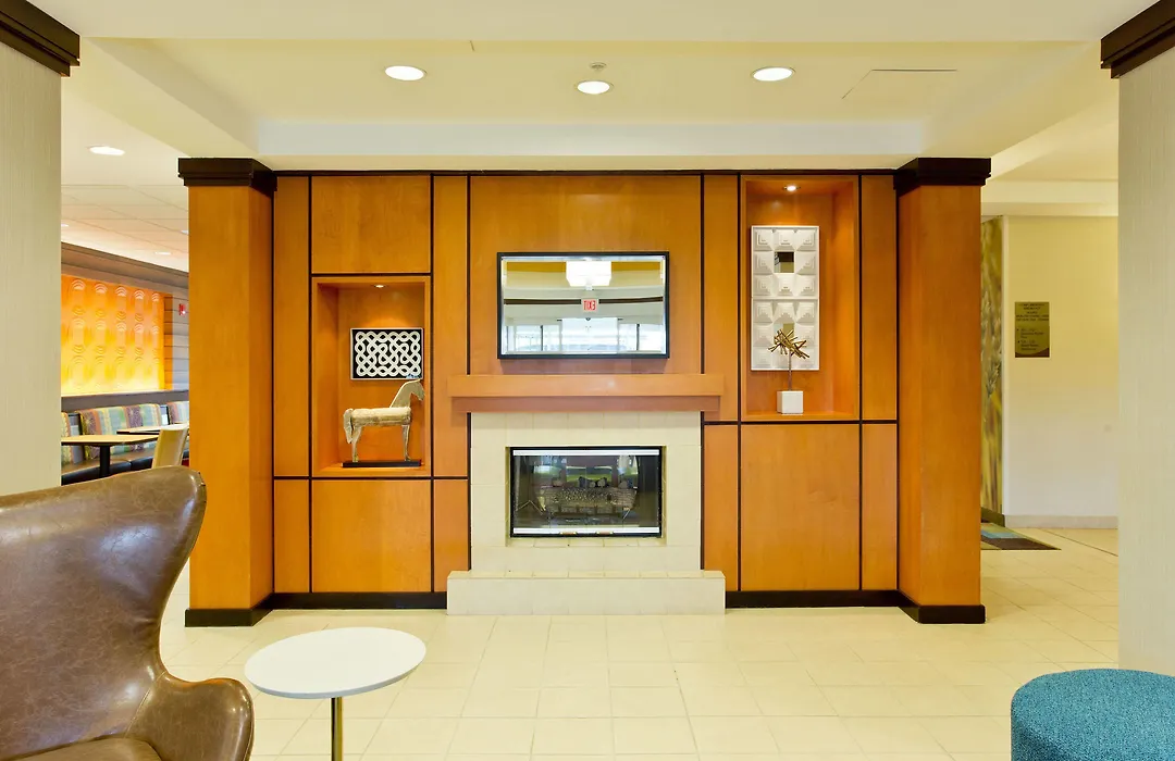 Fairfield Inn And Suites By Marriott Winchester-1