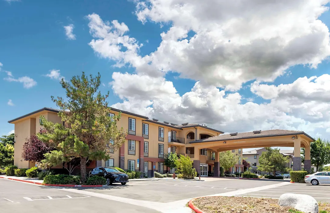 Best Western Plus Country Park Hotel-1