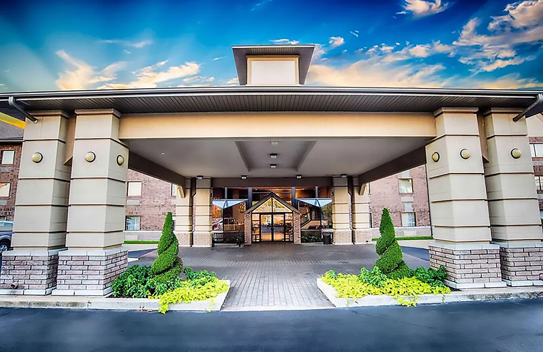 Grand Oaks Hotel-1