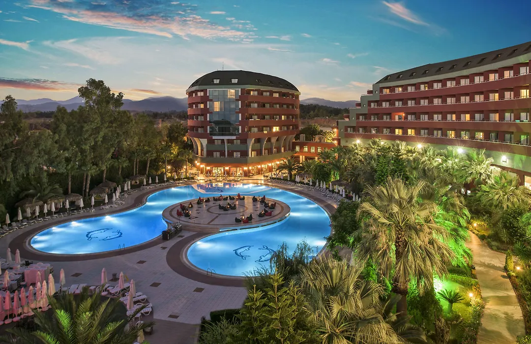 Delphin Deluxe Resort-1