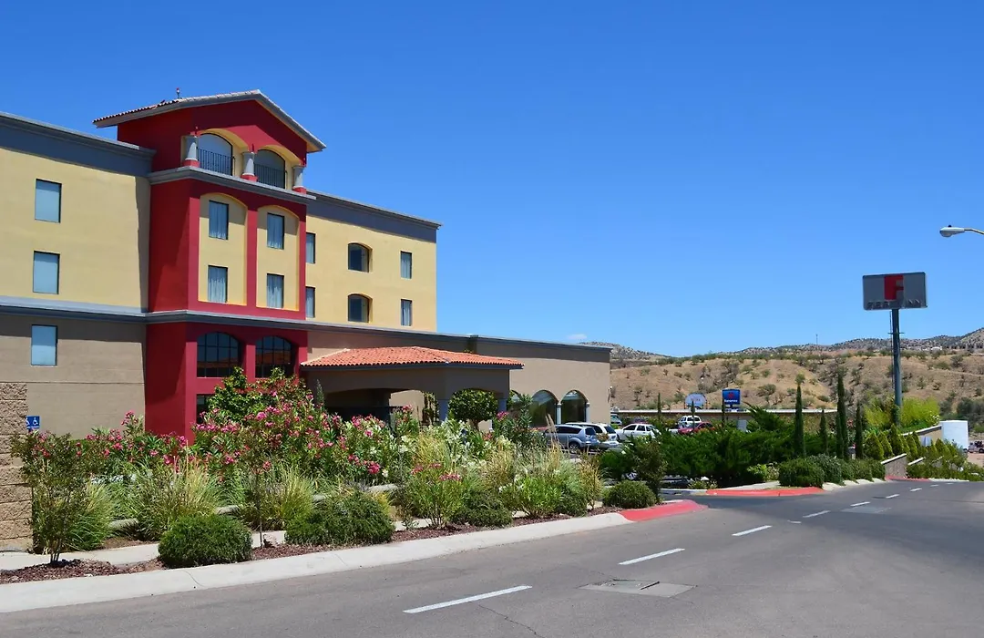 Fiesta Inn Nogales-1
