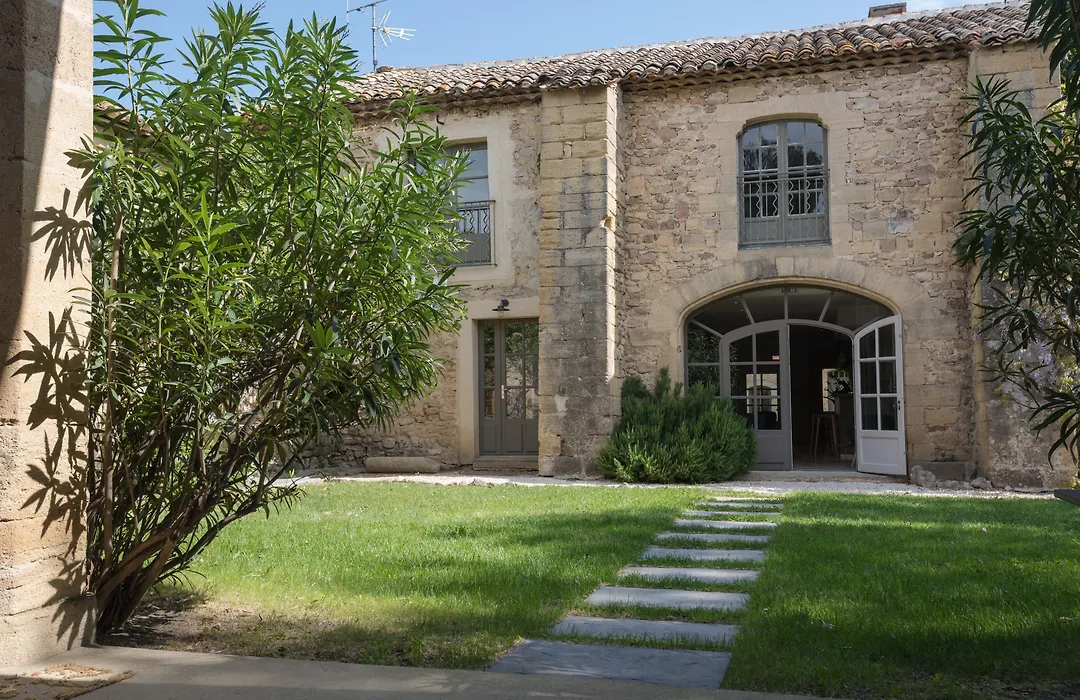 Hôtel&Restaurant de charme - La Bégude Saint-Pierre-1
