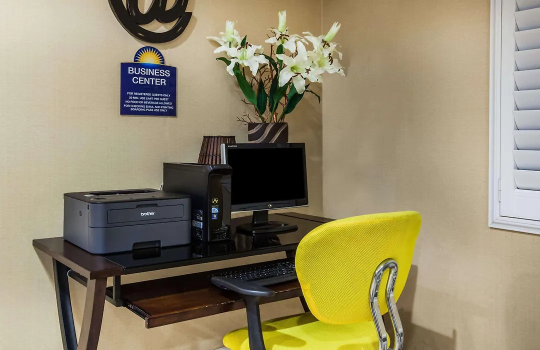 Days Inn & Suites By Wyndham Antioch-1