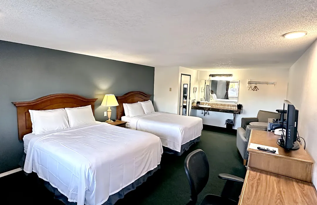 Economy Inn-1