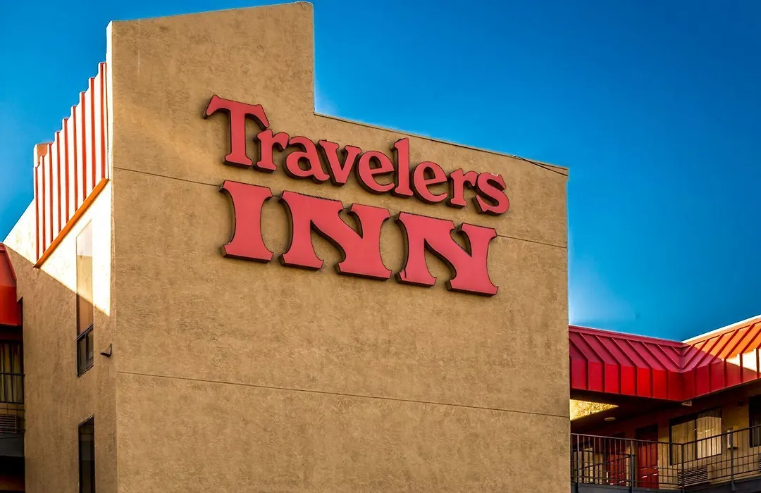Travelers Inn - Phoenix-1
