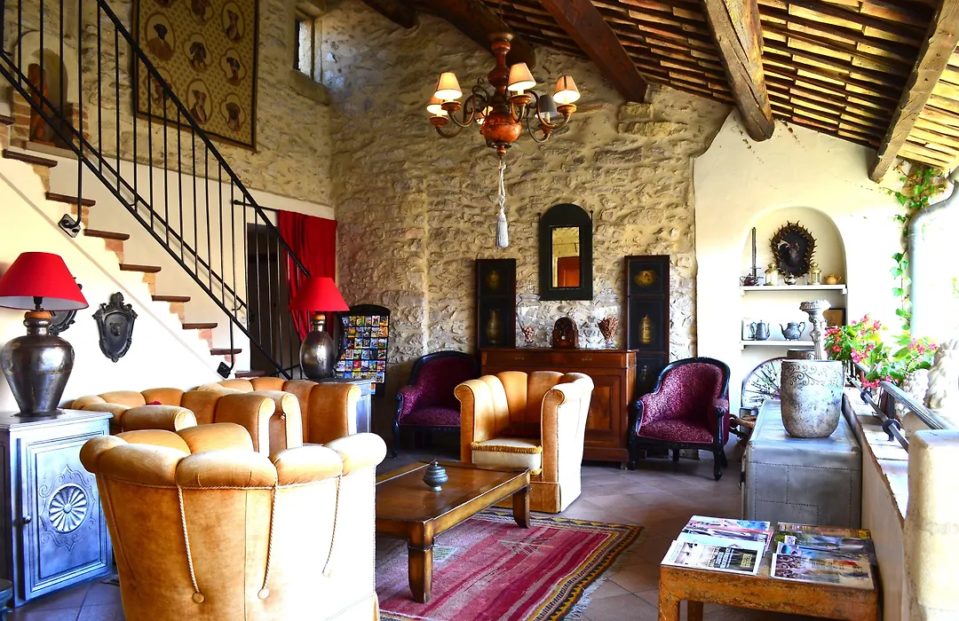 Hotel Le Saint Laurent-1