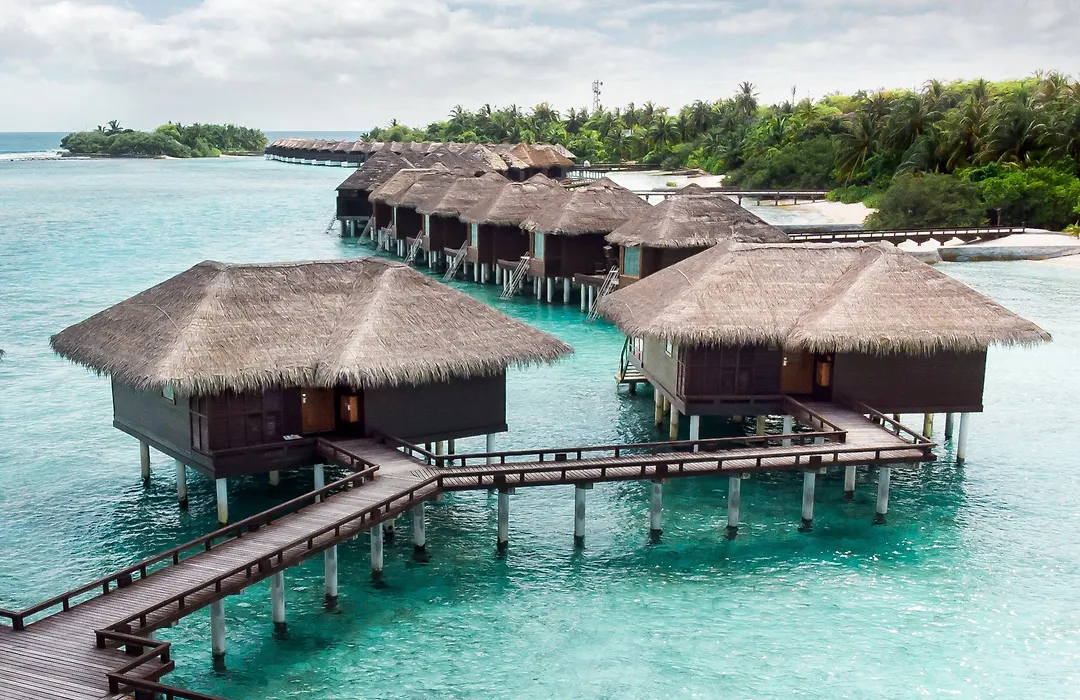 Sheraton Maldives Full Moon Resort & Spa-1