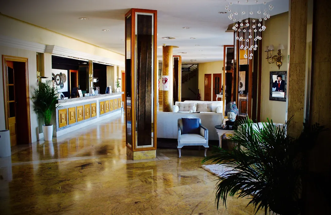 Ramada Resort by Wyndham Puerto de Mazarron-1