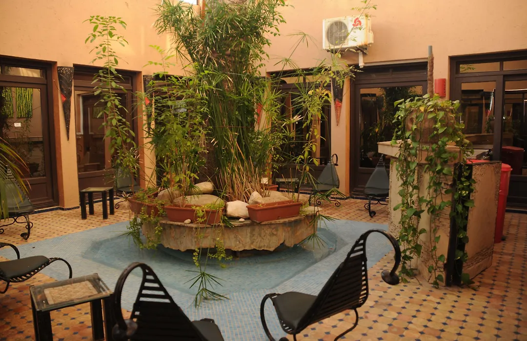 Oasis Hotel & Spa-1