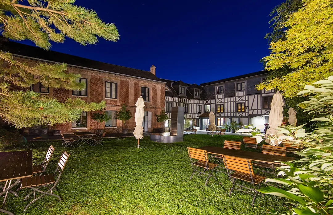 Hôtel La Licorne&Spa-1