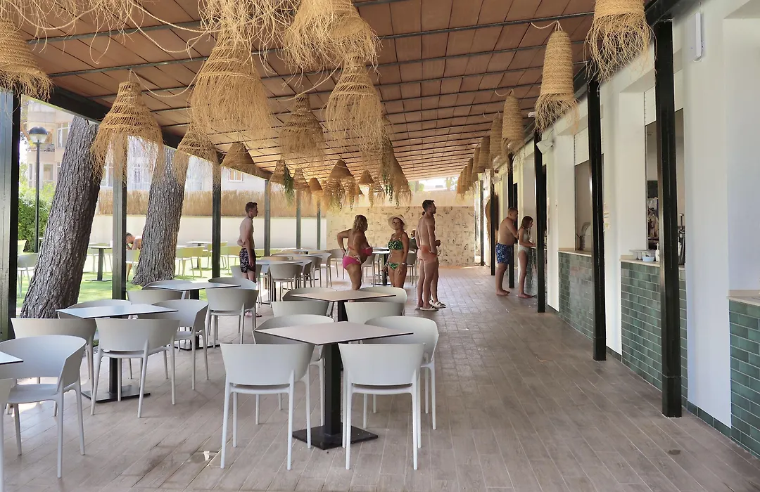 BQ Belvedere Hotel-1