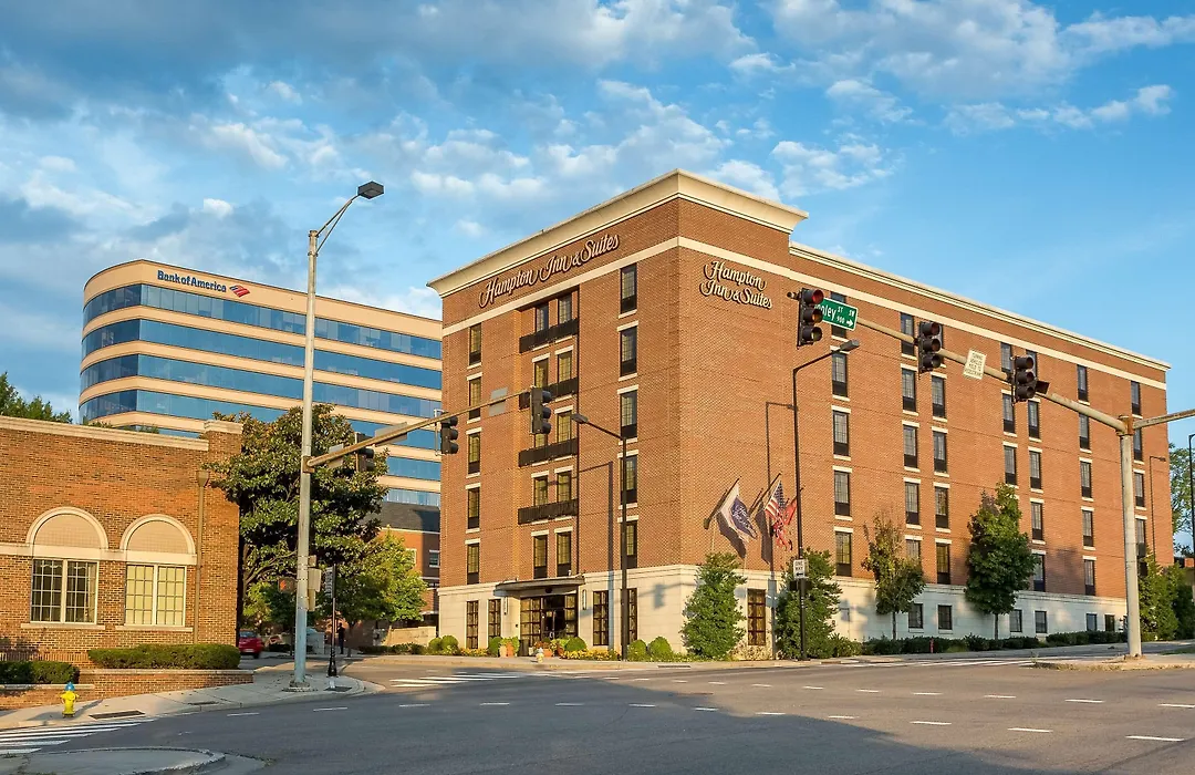 Hampton Inn & Suites Knoxville-Downtown-1
