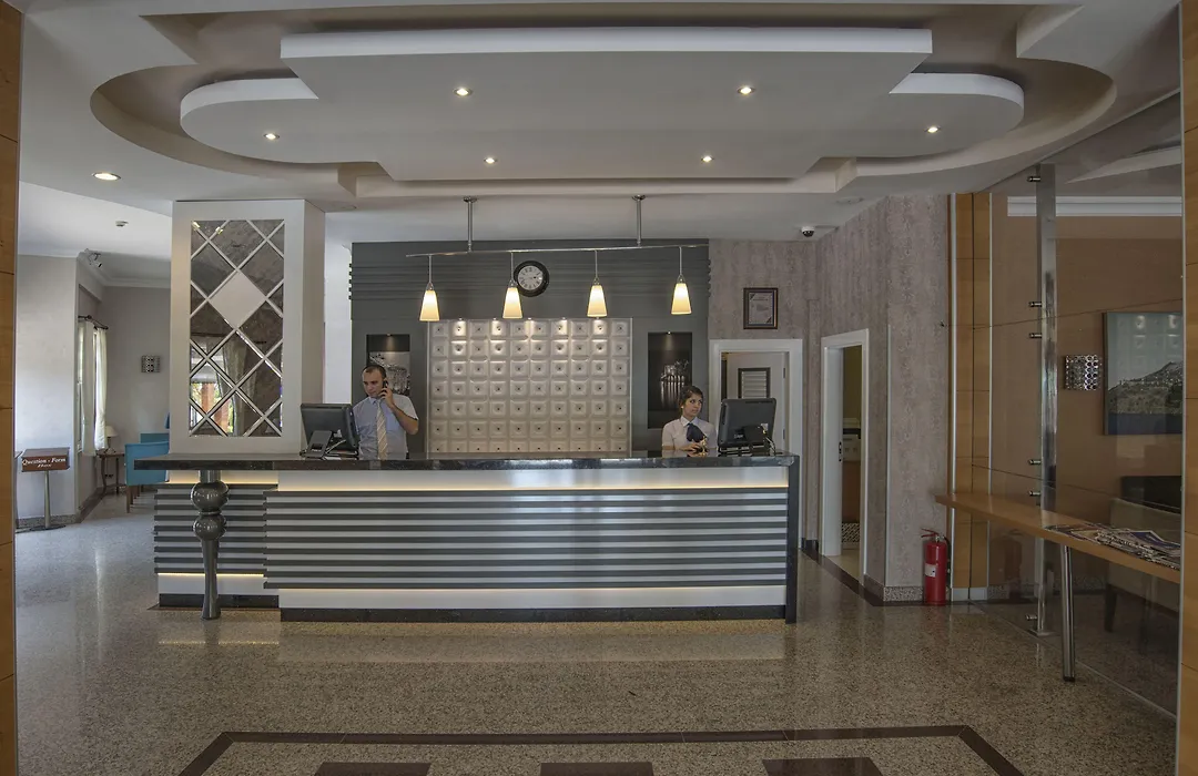 Riviera Hotel & Spa-1