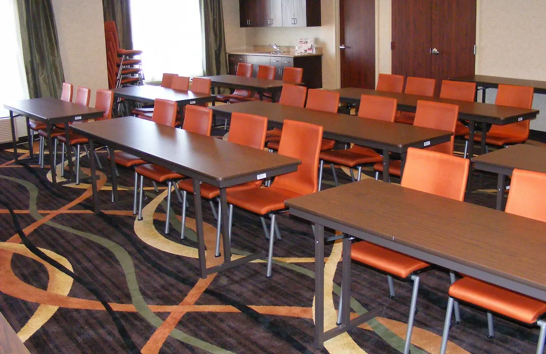 Holiday Inn Express Hotel & Suites Muskogee By Ihg-1