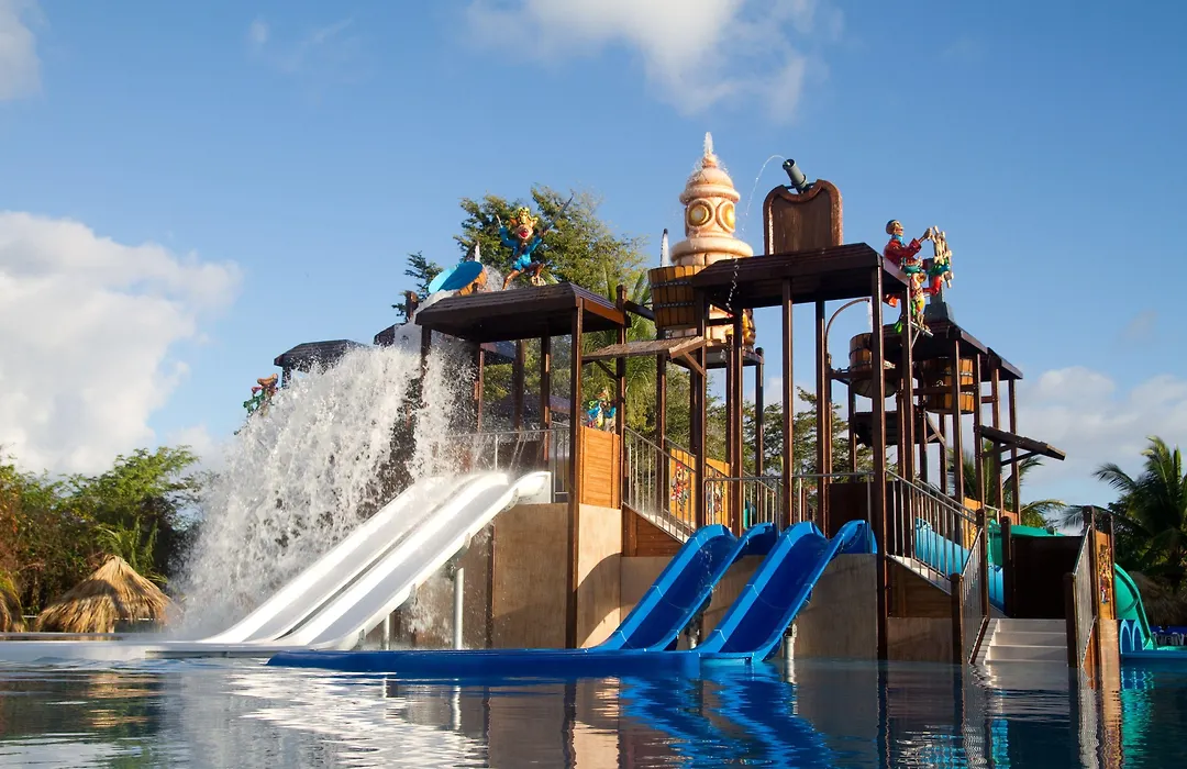 Grand Sirenis Punta Cana Resort & Aquagames-1