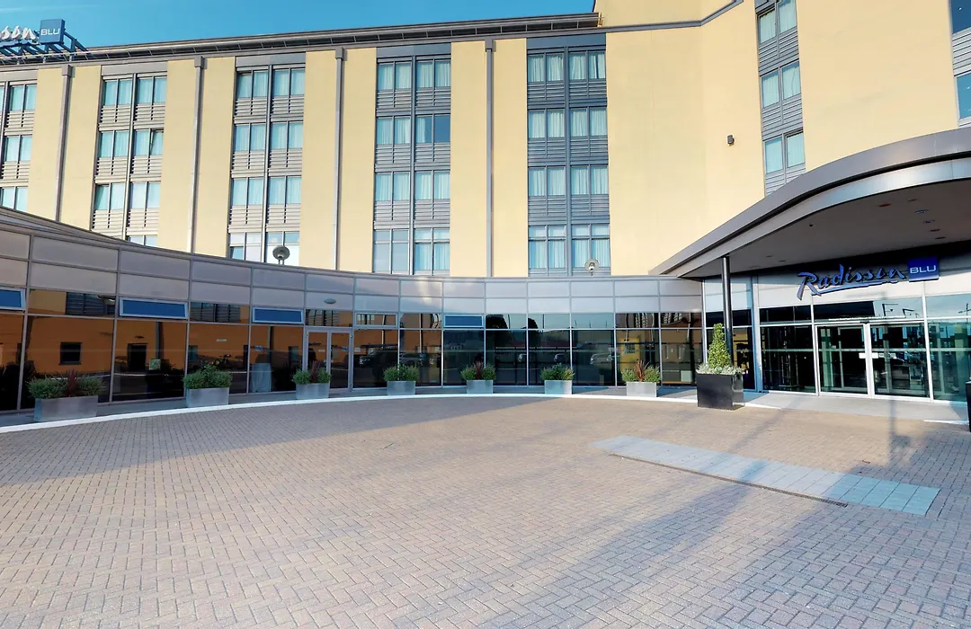 Radisson Blu Waterfront Hotel, Jersey-1