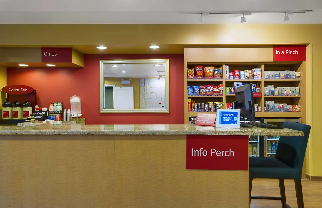 Towneplace Suites By Marriott Kansas City Overland Park-1