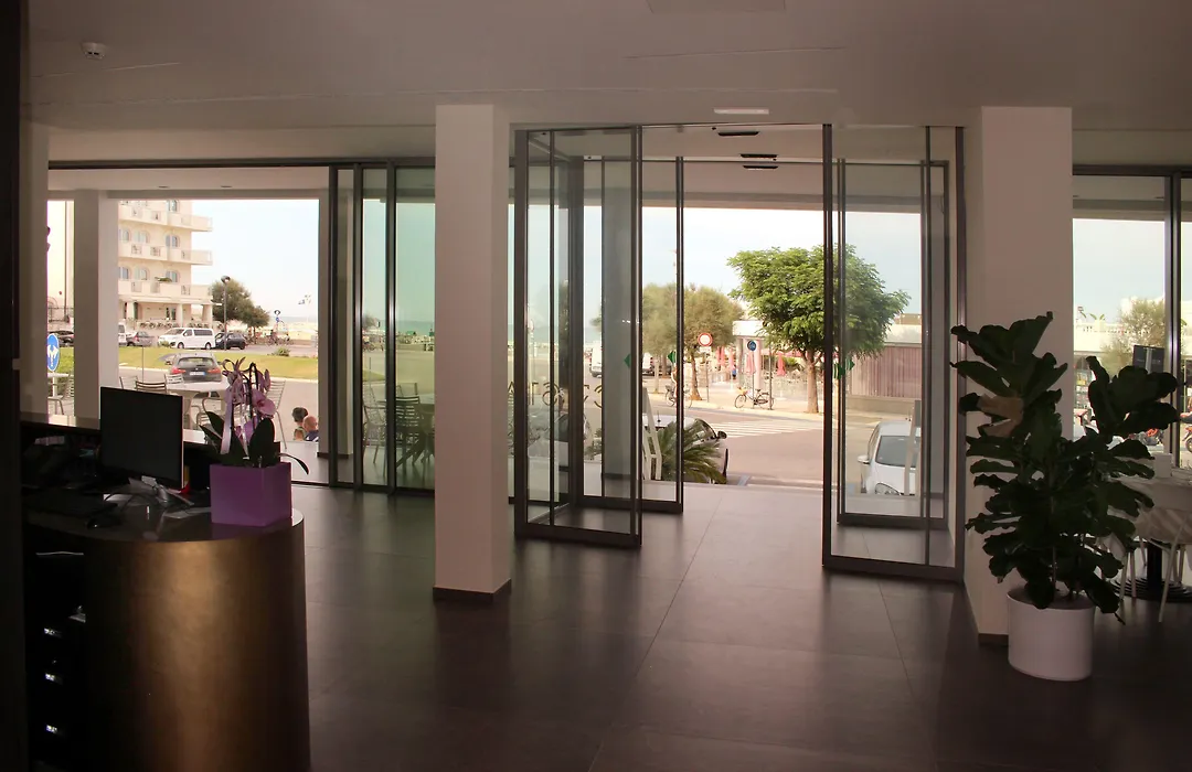 Hotel Cristallo-1