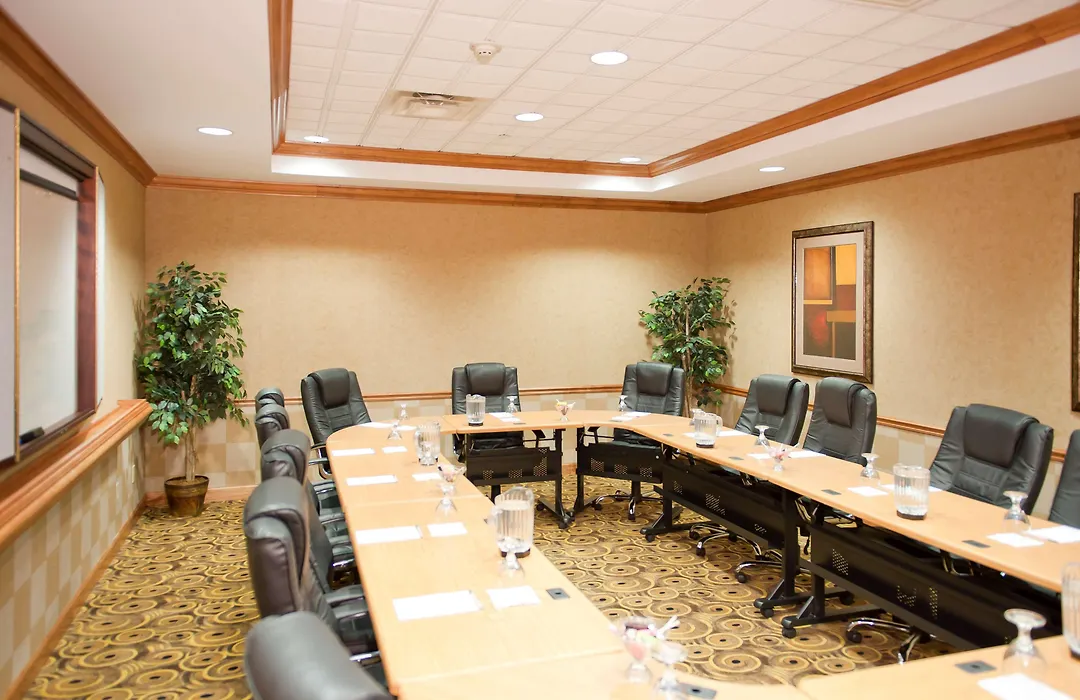 Hampton Inn & Suites Columbia At The University Of Missouri-1