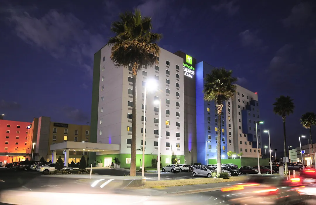 Holiday Inn Express&Suites Toluca Zona Aeropuerto, an IHG Hotel-1