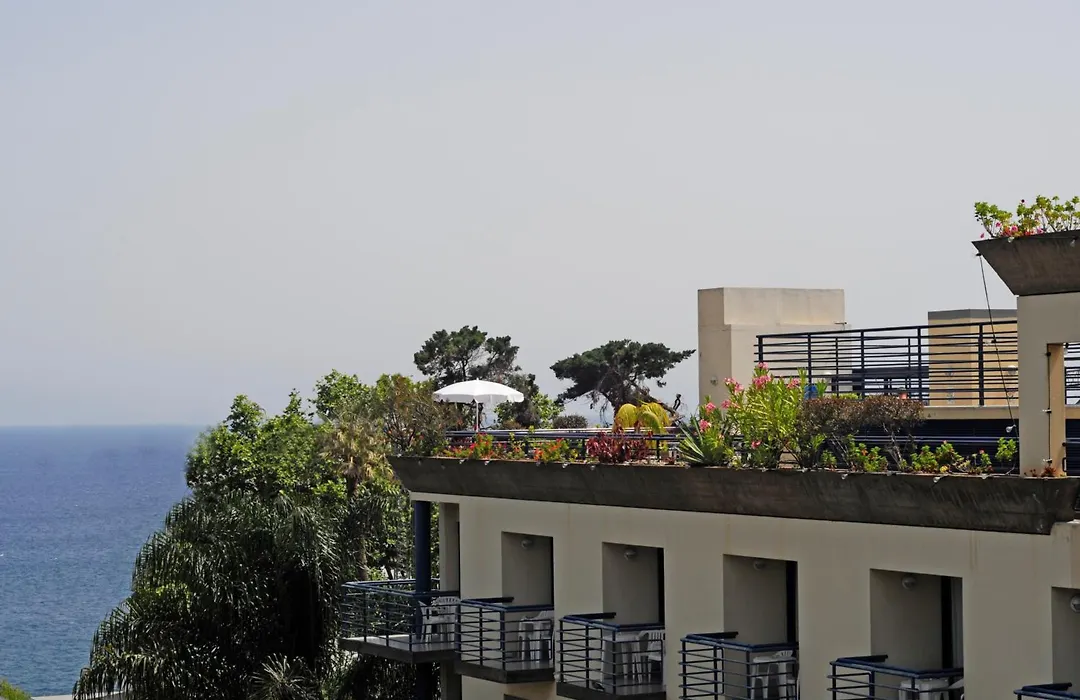 Terrace Mar Suite Hotel-1