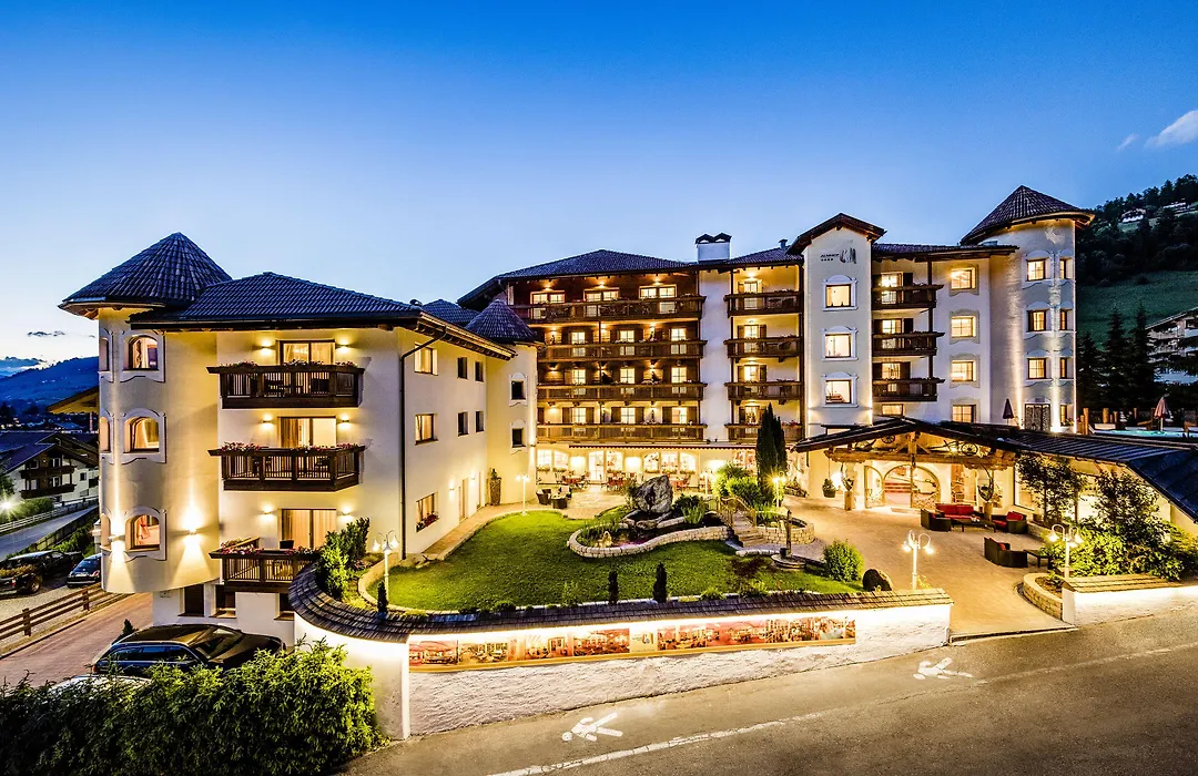 Almhof Hotel Call-1