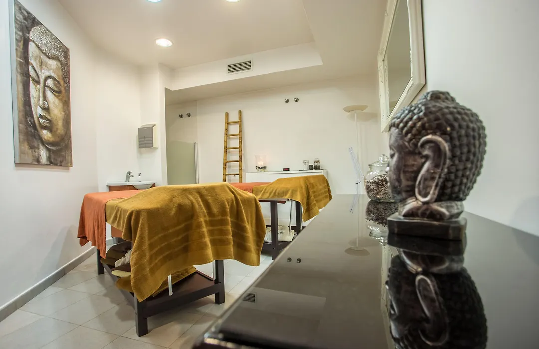 Antillia Hotel-1