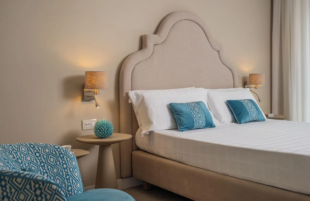 Hotel Capri (Adults Only)-1
