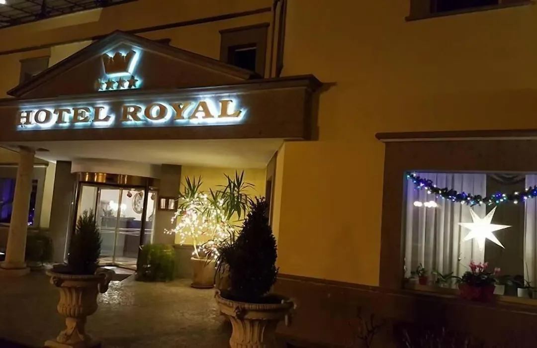 Hotel Royal-1