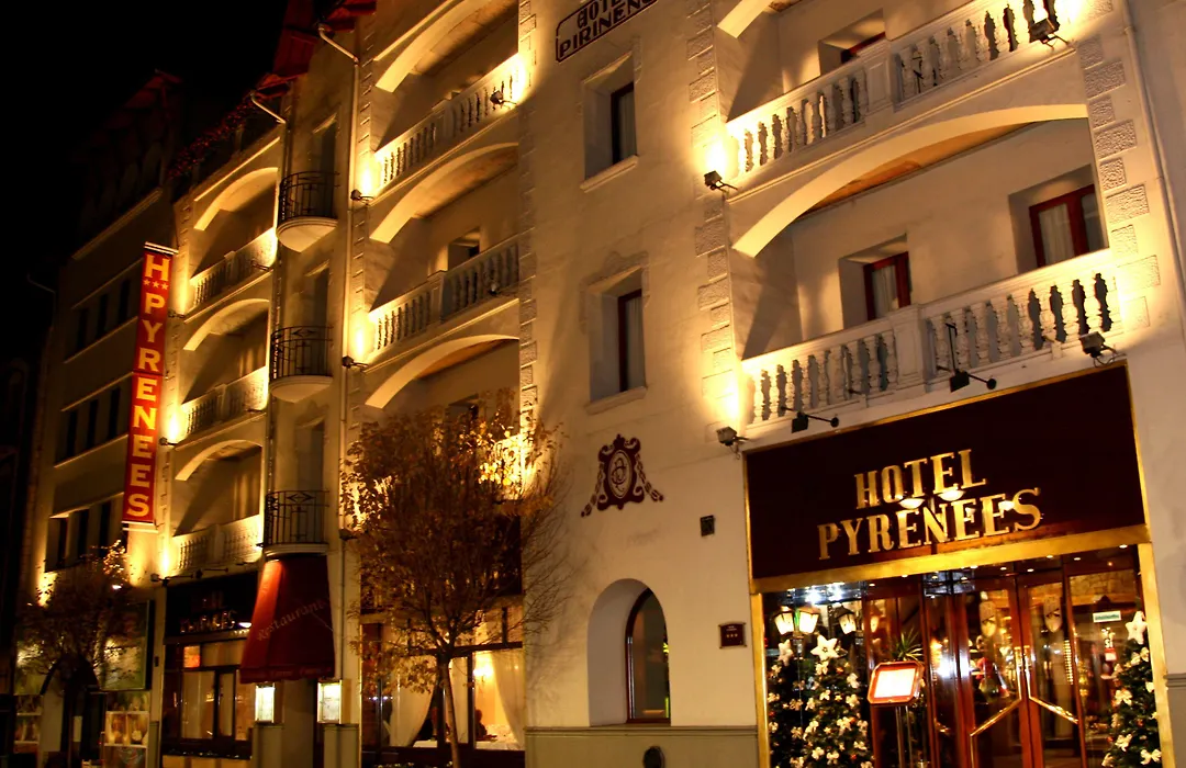 Hotel Pyrénées-1