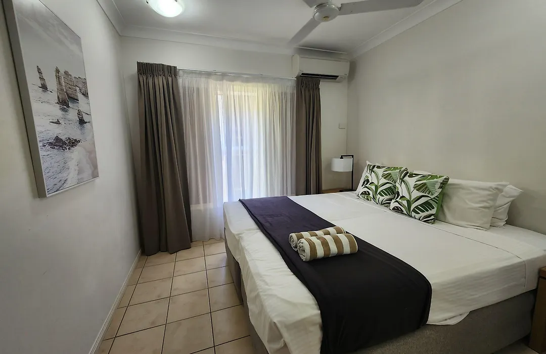 Central Plaza Port Douglas-1