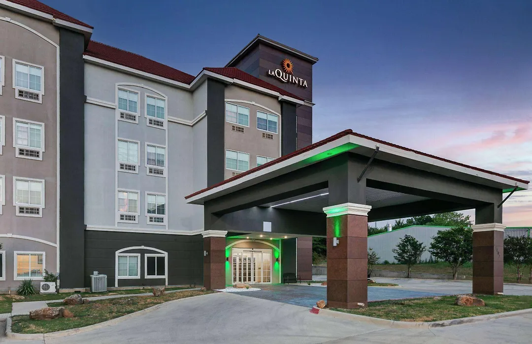 La Quinta By Wyndham Decatur-1