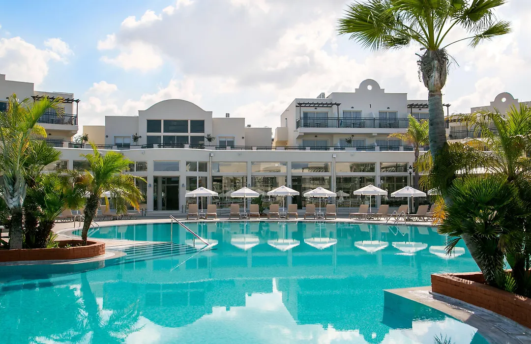 Louis Paphos Breeze-1
