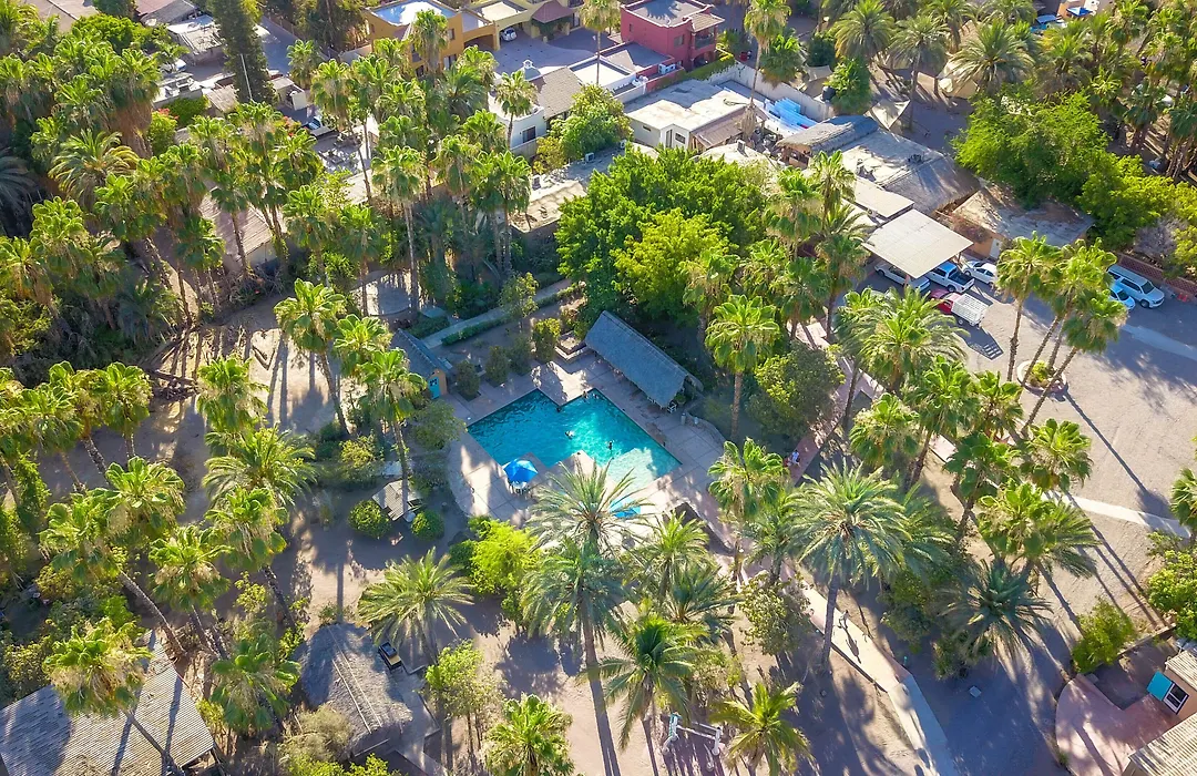 Hotel Oasis-1