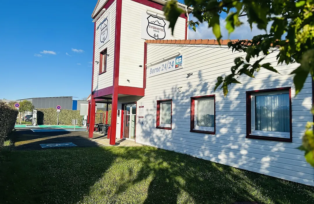 Ever Route 64 Brit Hotel Tarbes Ibos-1