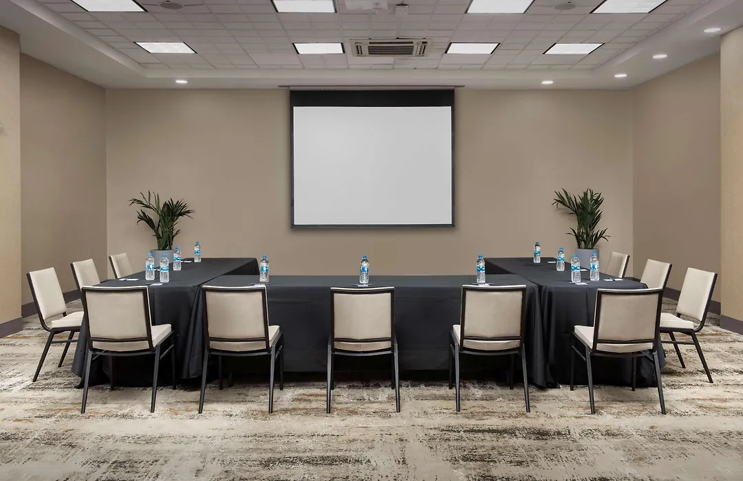 Doubletree By Hilton Chattanooga Hamilton Place-1