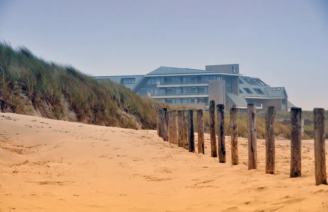 Paal 8 Hotel Aan Zee-1