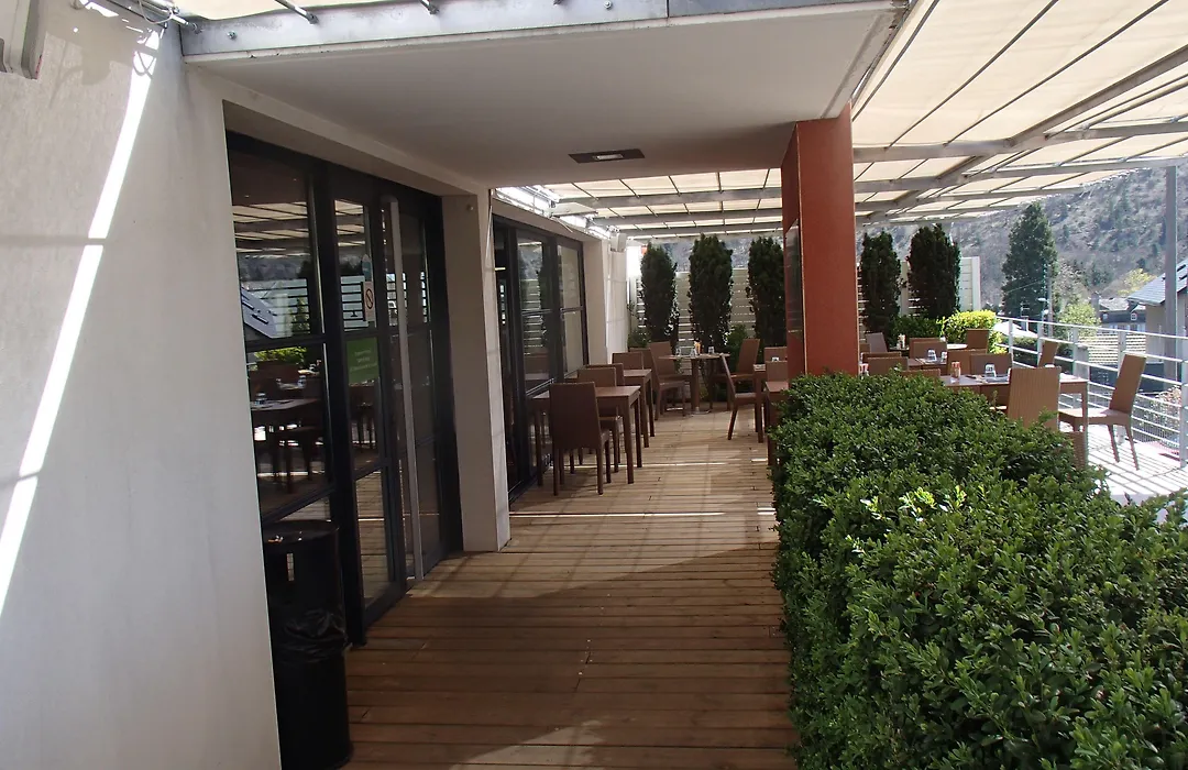 Brit Hotel Marvejols-1