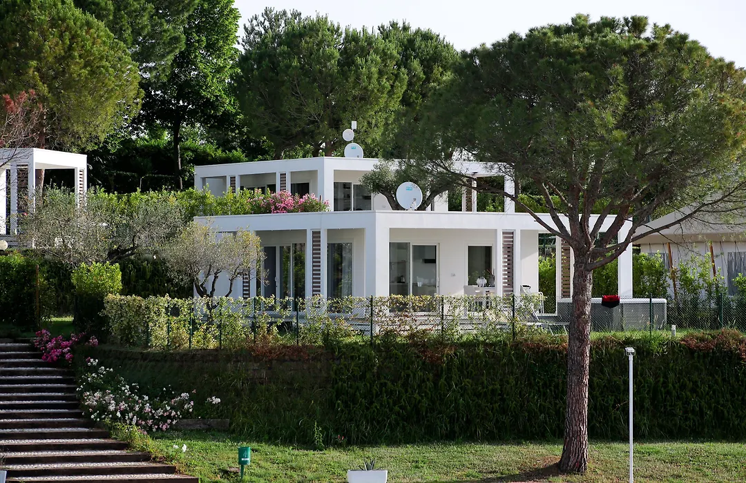 Villaggio La Pescaccia-1