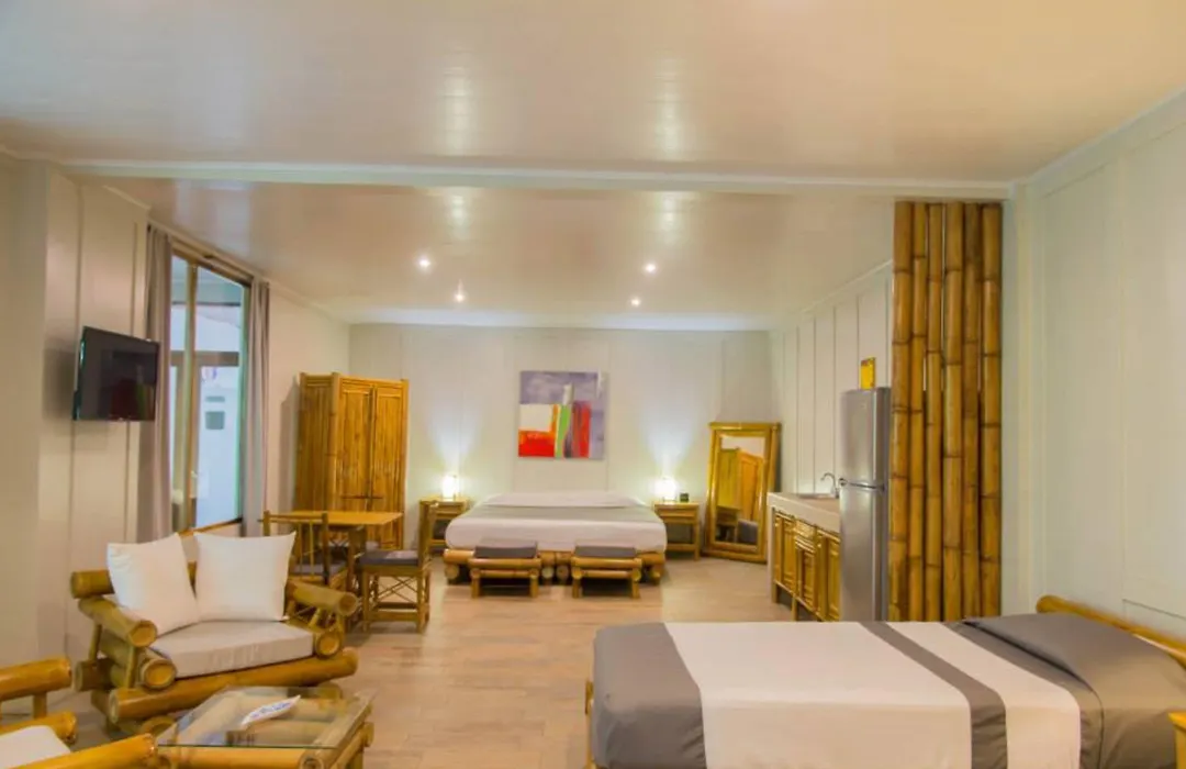 Hotel Plaza Yara-1